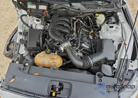 2015 Ford Mustang z USA, uszkodzony, nr VIN 1FA6P8AM0F5335752